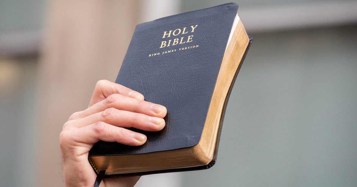 Texas public schools in bind over new Bible study law