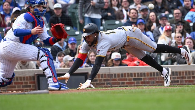 Pirates Cubs Baseball 