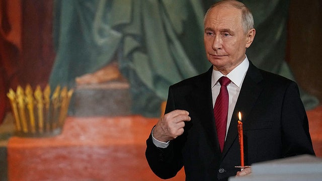 TOPSHOT-RUSSIA-RELIGION-ORTHODOX-EASTER 