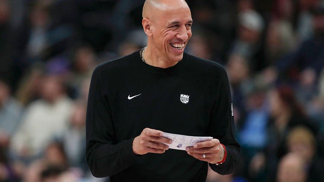 Sacramento Kings v Utah Jazz 