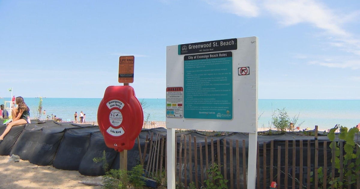 Evanston beach passes for 2026 going on sale