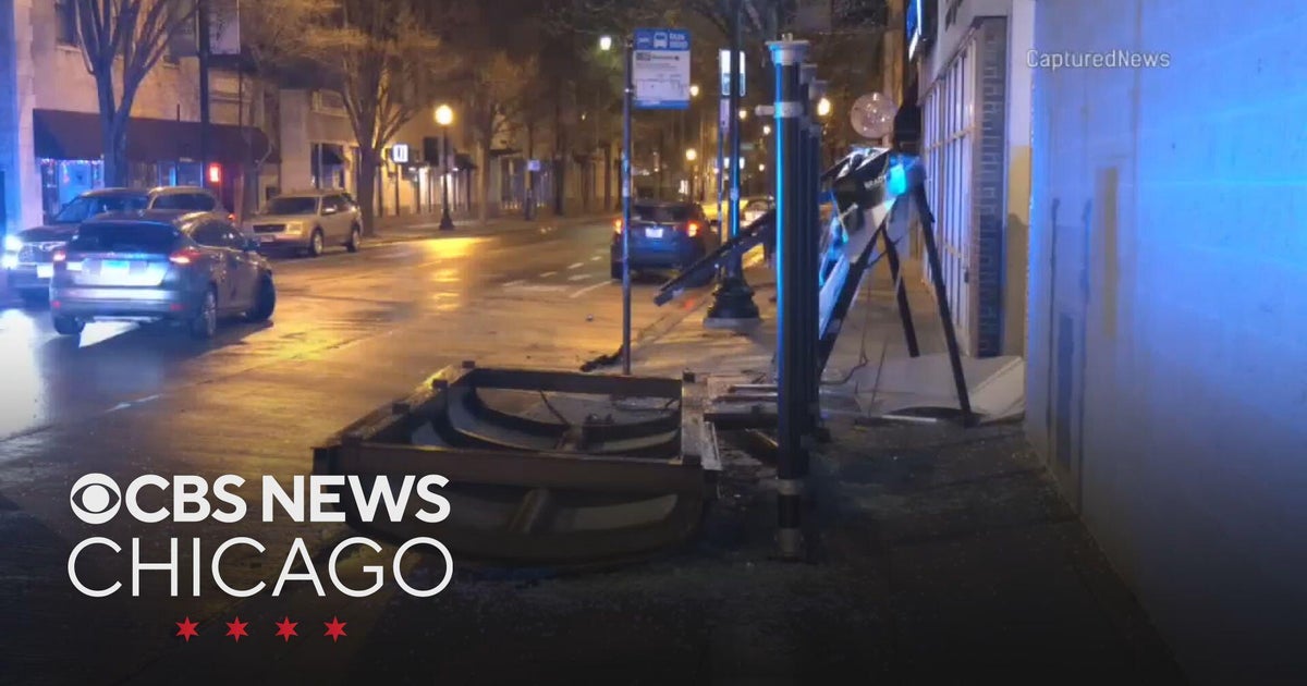 Man hurt after car crashes into bus stop in Chicago's Lakeview ...