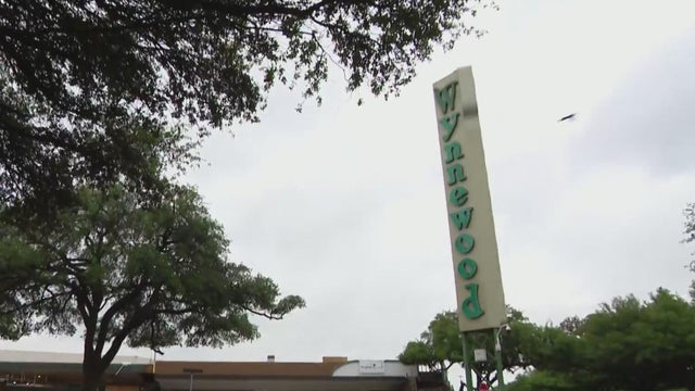 Wynnewood Village, Oak Cliff 