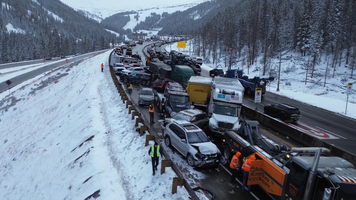 Colorado pileup involving more than 75 crashed vehicles on snowy ...