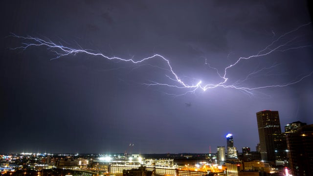 Lightning over Minneapolis, August 2022, Star Tribune photo 