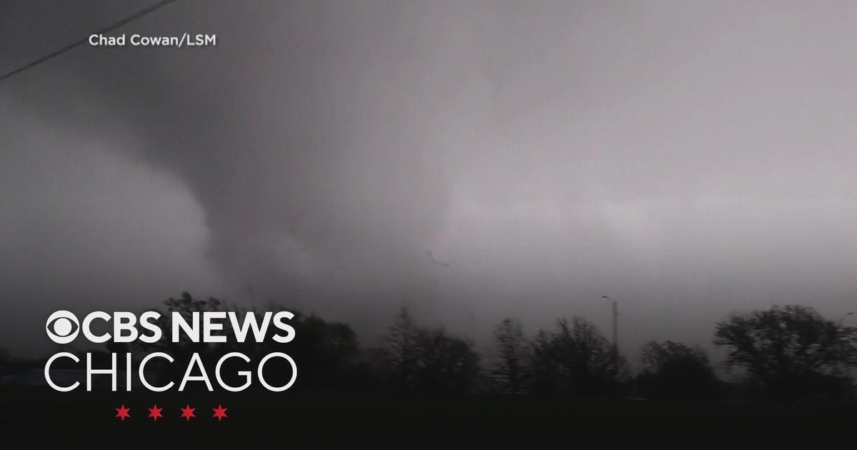 Three tornadoes confirmed in Kansas - CBS Chicago