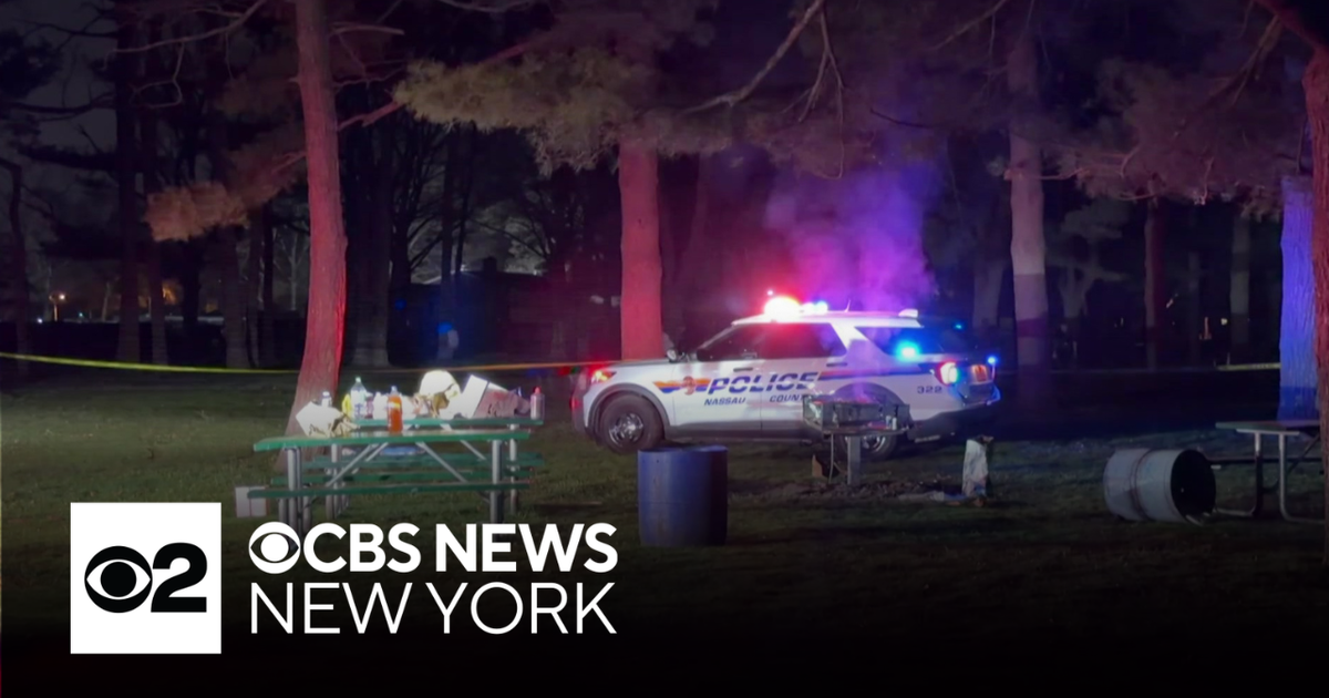 Teen dead, 2 injured after East Meadow, Long Island shooting - CBS New York