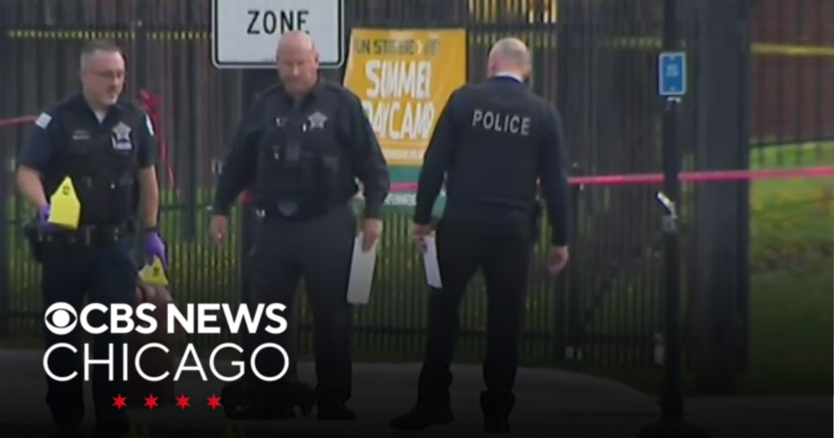 Teen killed, another injured in Woodlawn shooting - CBS Chicago