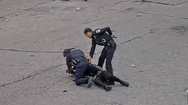 Body Cam Video Baltimore Police Shooting Tavon Newton 