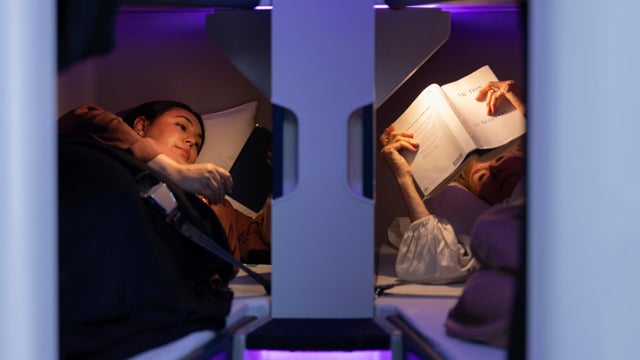 New Zealand Plane Economy Bunks 