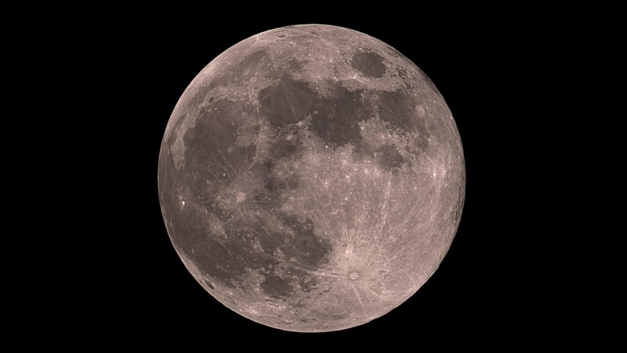 Why do we only see one side of the moon? | Hey Ray - CBS Pittsburgh