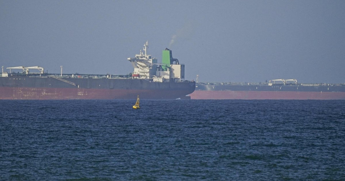 4/18: CBS Weekend News