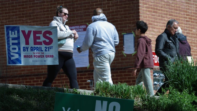 Voters In Virginia Head To The Polls For Redistricting Referendum 