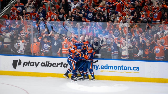 Anaheim Ducks v Edmonton Oilers - Game One 