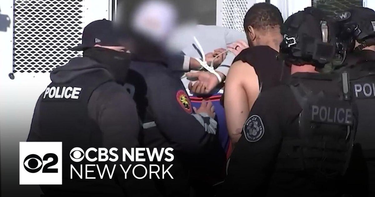 35 arrested in weeklong gang violence sweep, Nassau County Police say ...