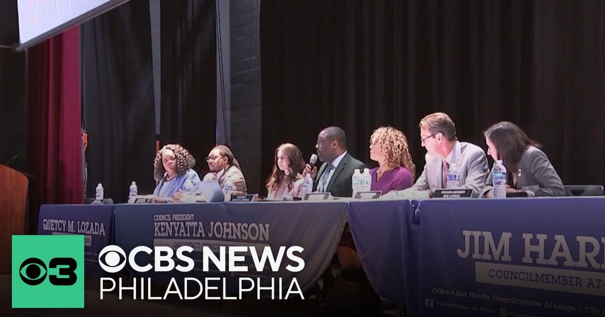 Philadelphia residents weigh in on proposed ride-hailing tax at town hall