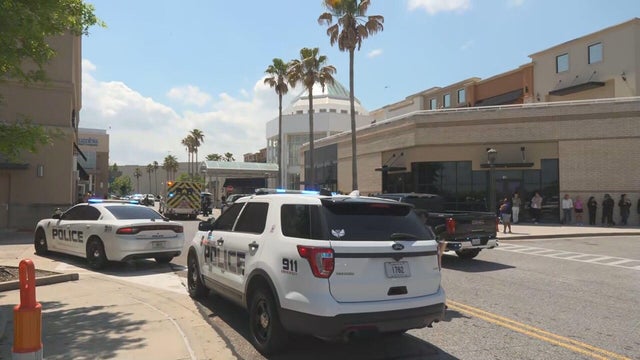 Authorities rushed to the Mall of Louisiana in Baton Rouge after reports of a shooting, April 23, 2026. 