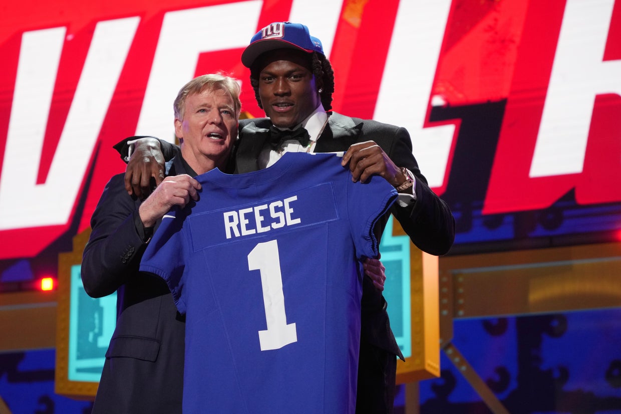 Track every NY Giants pick in the 2026 NFL Draft after Arvell Reese ...