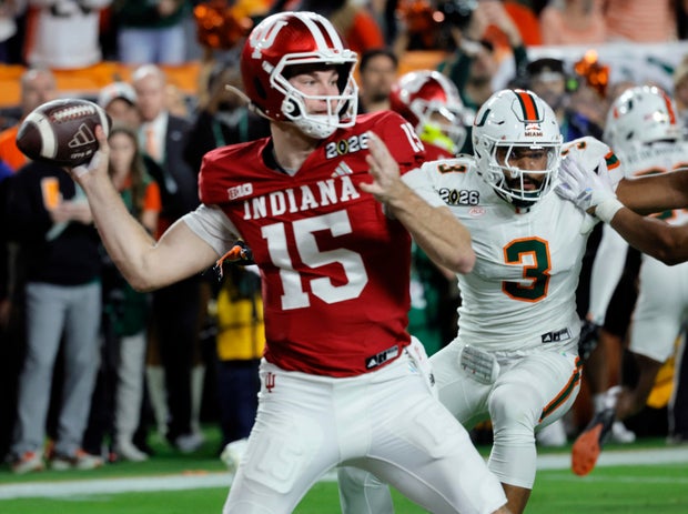 SPORTS-FBC-MIAMI-INDIANA-1-FL 