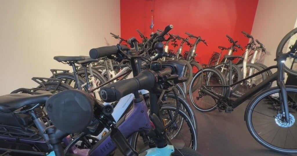 San Francisco e-bike store expands to small storefront amid push for legislative crackdown