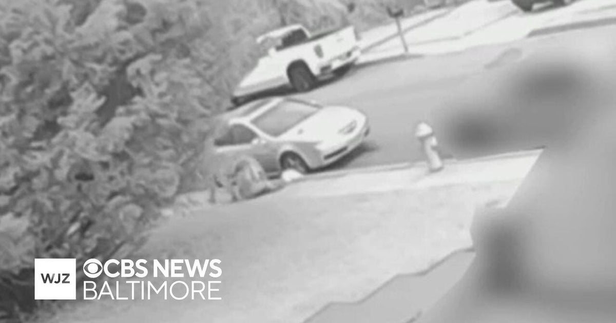 Video shows delivery driver attacked in Northwest Baltimore - CBS Baltimore