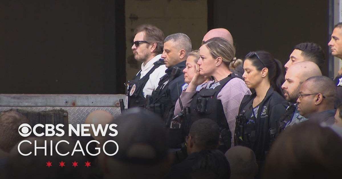 Man charged with murder, attempted murder of CPD officer in Swedish Hospital shooting.