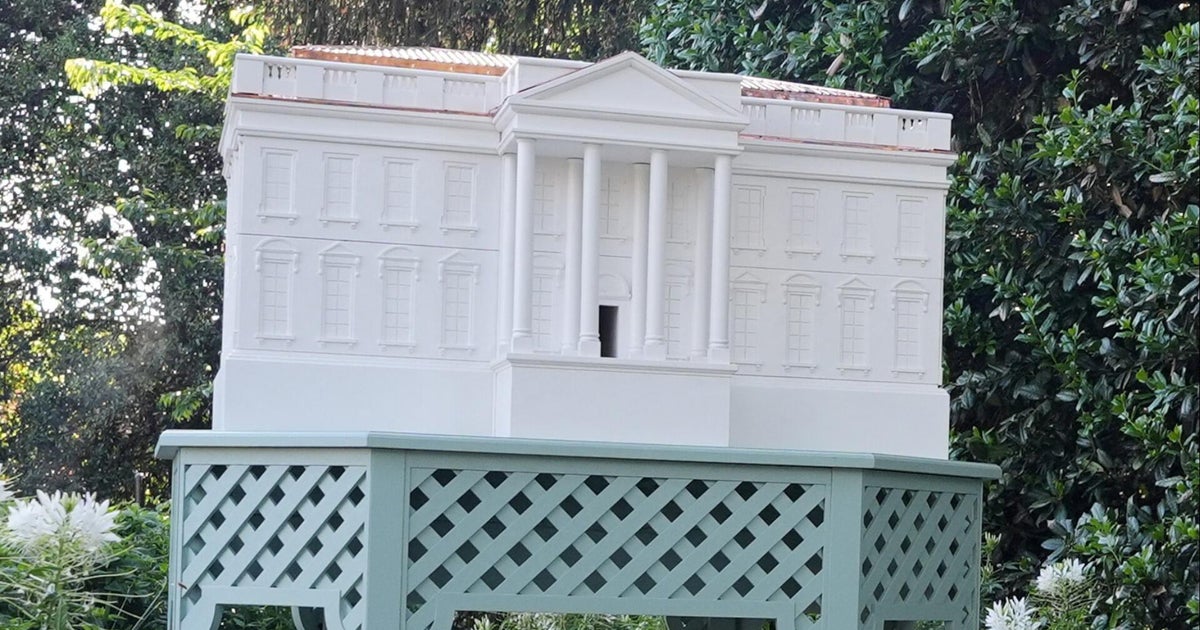 Why the planned White House ballroom couldn't host correspondents' dinner