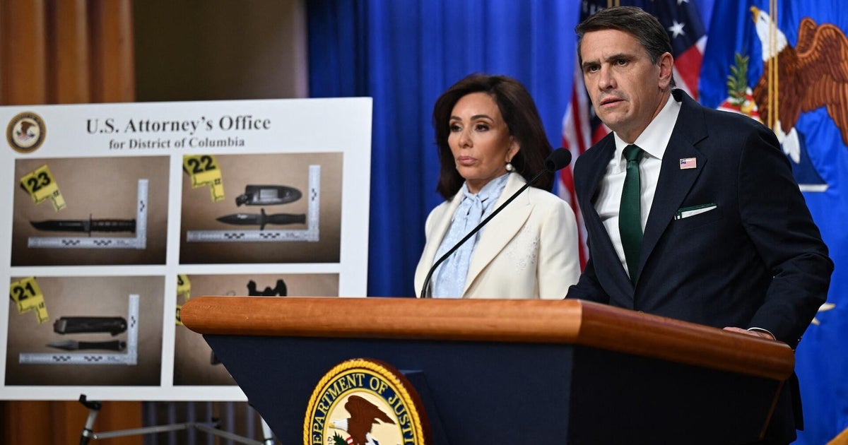 New details on Cole Allen as Democrats, Republicans blame each other for political violence