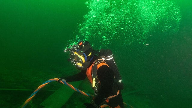 shipwreck-dykare-webb.jpg 