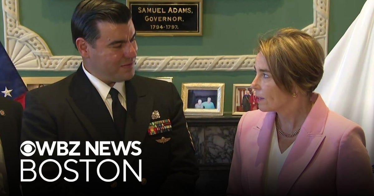 Chelsea Navy diver who helped Artemis II crew honored by Massachusetts governor