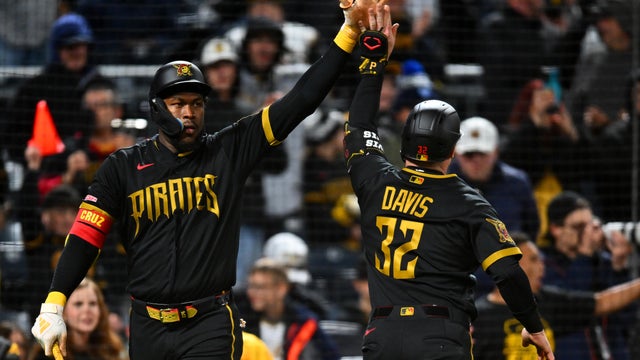 Cincinnati Reds v Pittsburgh Pirates 