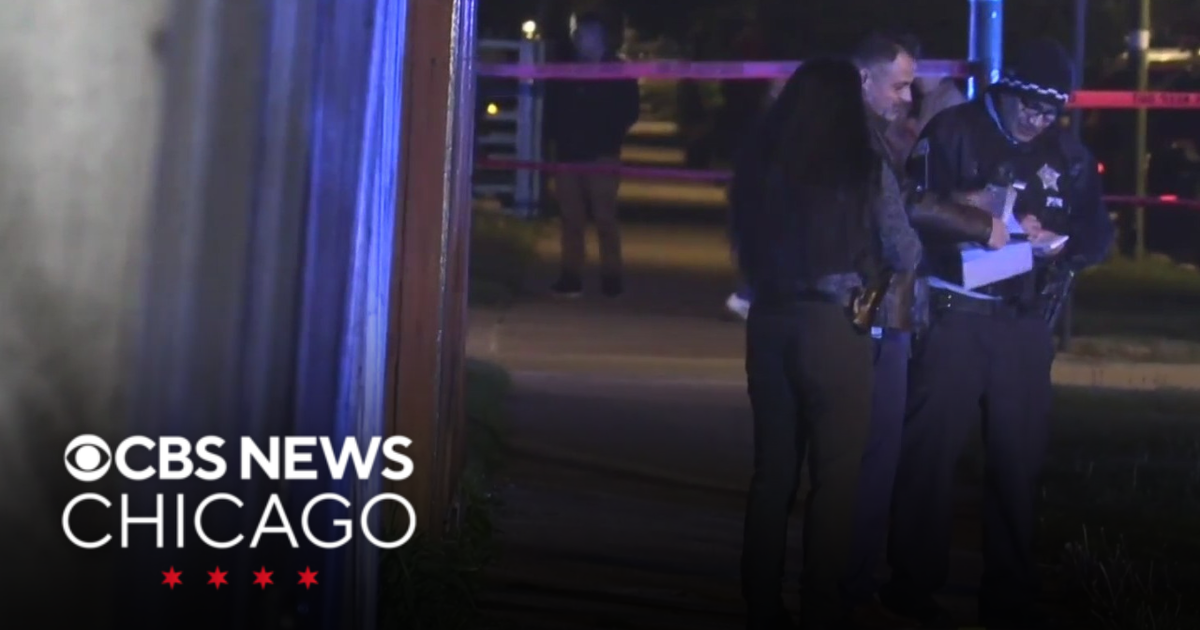 2 separate SW Side shootings leave 1 dead, 3 hurt - CBS Chicago