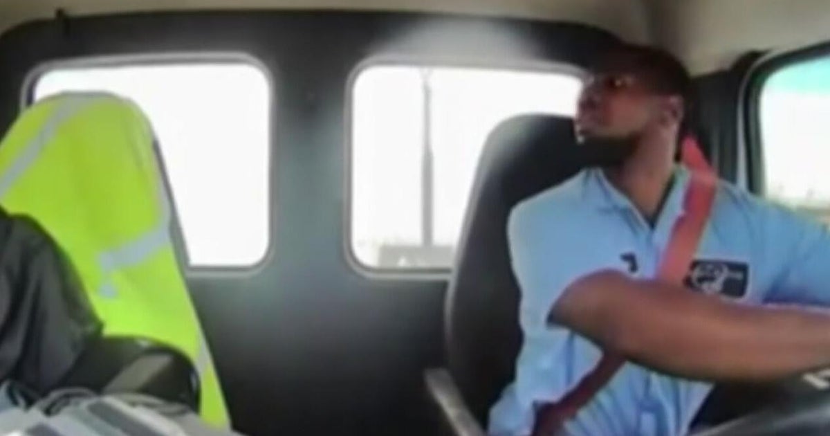 Bakery truck hit by United Airlines jet on New Jersey Turnpike