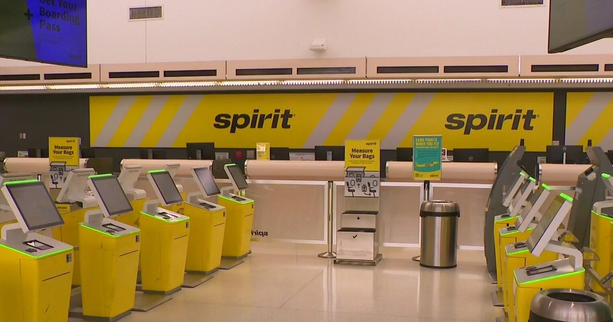 Spirit Airlines shutdown leaves Fort Lauderdale terminal empty as JetBlue, Frontier, Breeze, and Allegiant expand routes