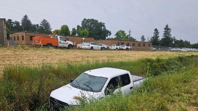 Santa Rosa retail theft chase, crash 