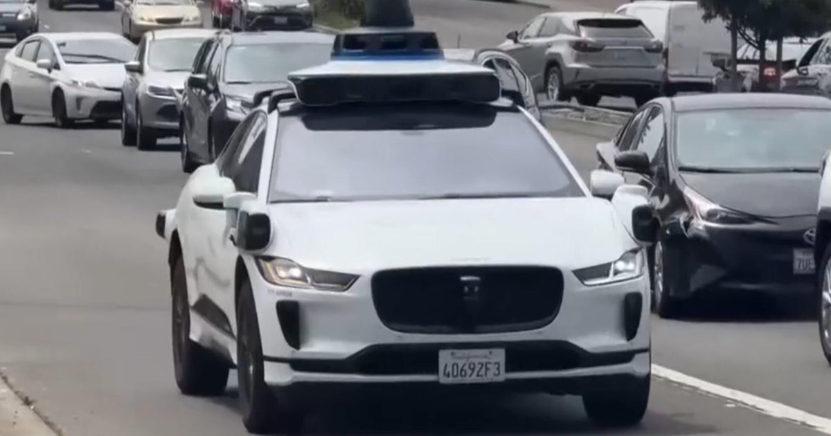 Autonomous cars to be ticketed for traffic violations in California