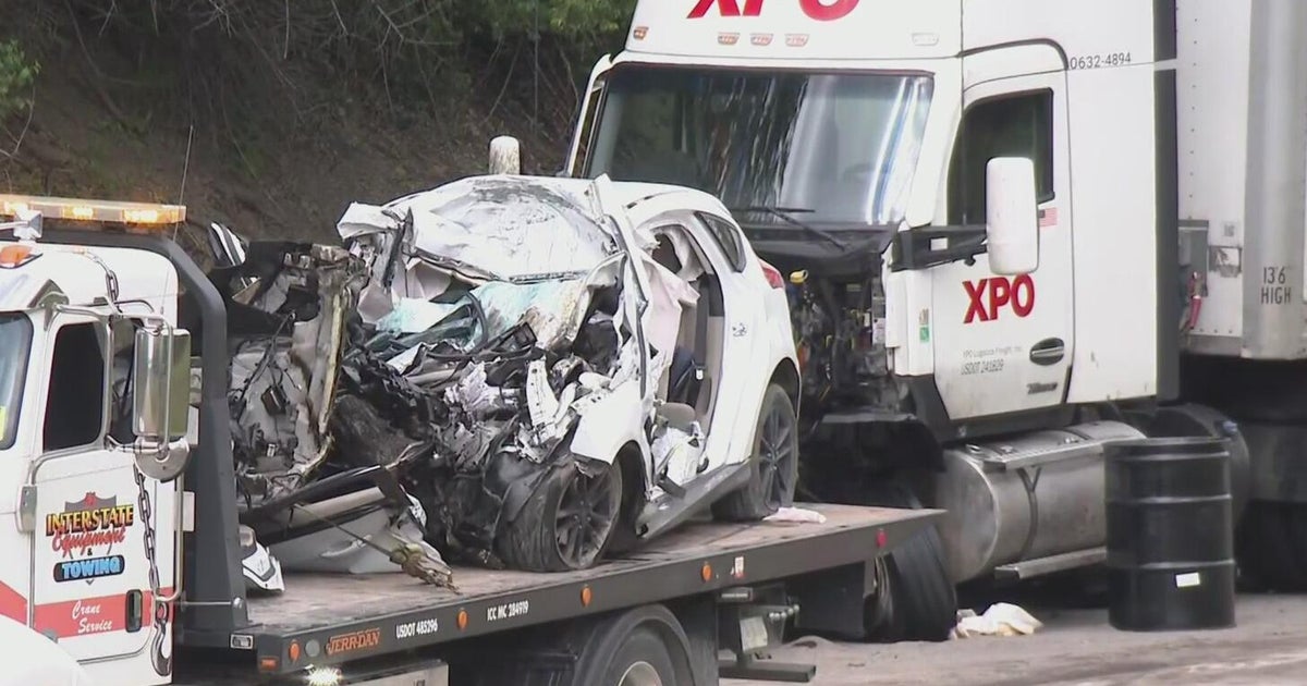 Driver killed after crashing head-on into tractor-trailer on I-70 in ...