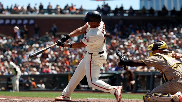 Padres Giants Baseball 