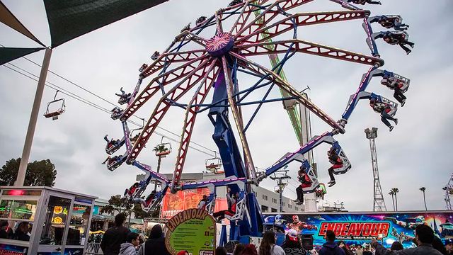 la-county-fair-rides.png 