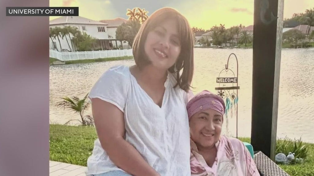 South Florida mother and daughter battle breast cancer together, just before Mother's Day