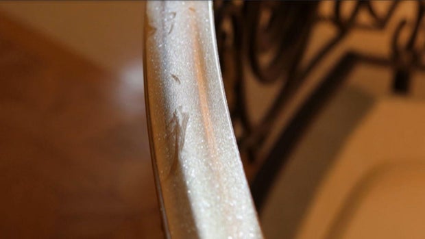 Violet Yacobi dusty railing 