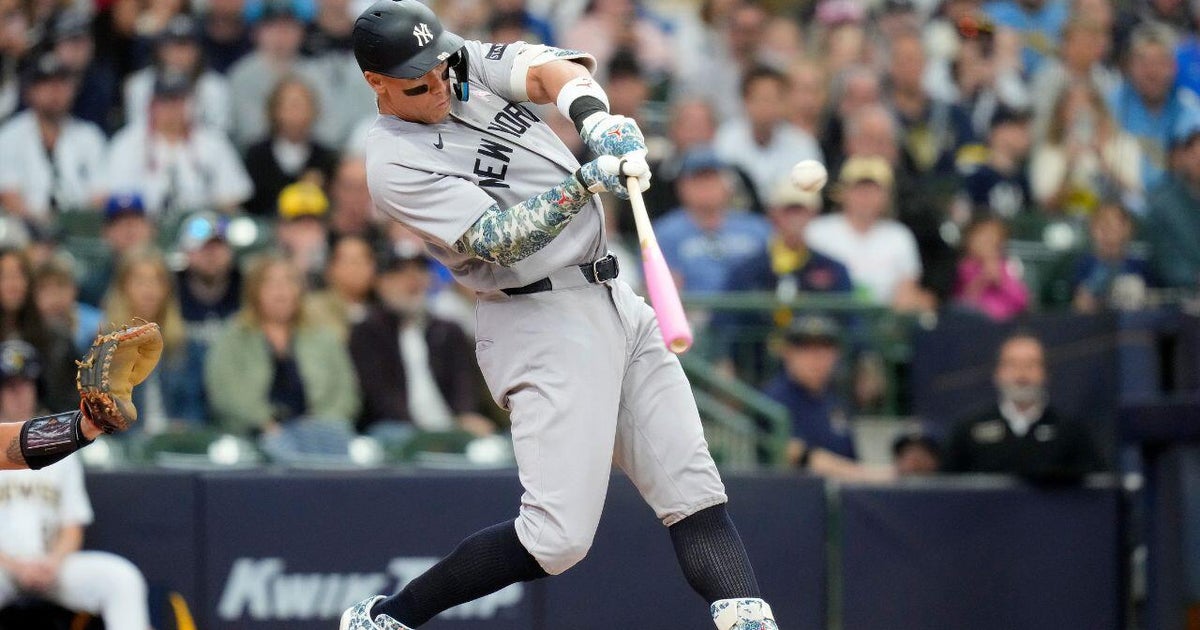 David Bednar falters in the 9th as Brewers complete three-game sweep of Yankees