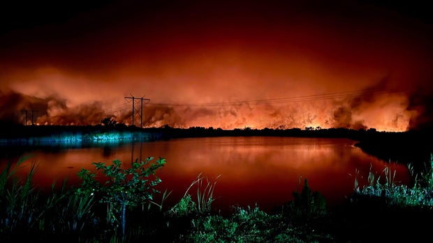 cbsmiami-broward-wildfire-1.jpg