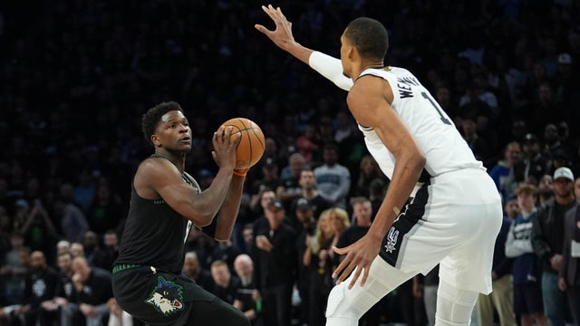 Spurs Timberwolves Basketball 