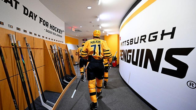 Philadelphia Flyers v Pittsburgh Penguins - Game Five 