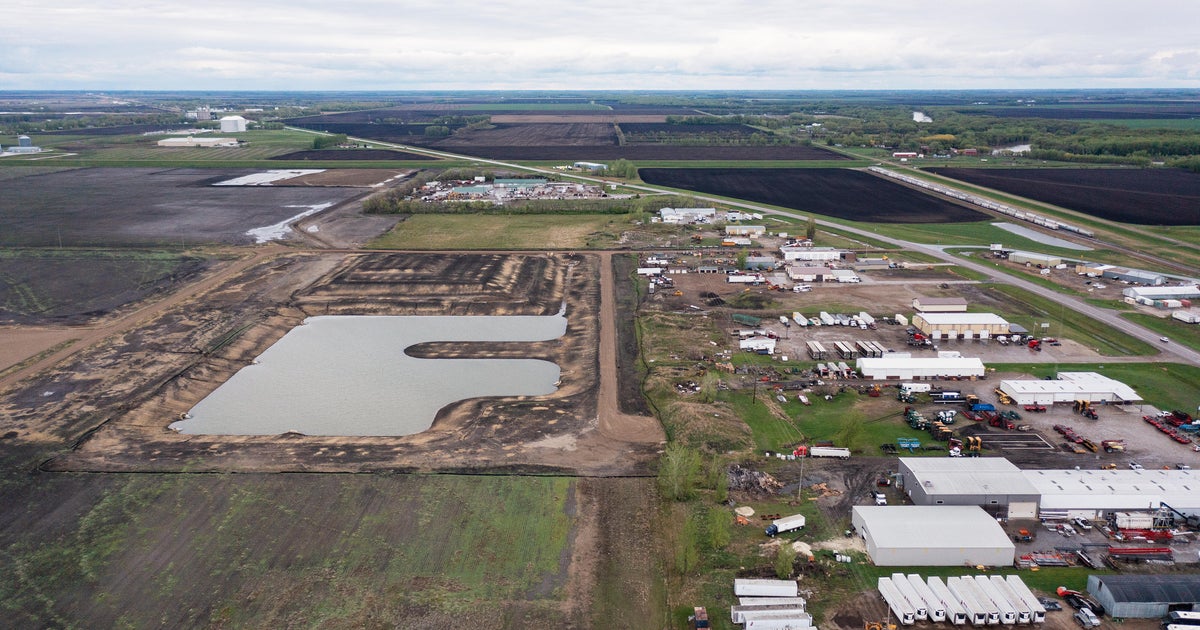 Lawmakers seek crackdown on China-owned U.S. farmland