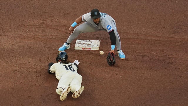 Marlins Twins Baseball 
