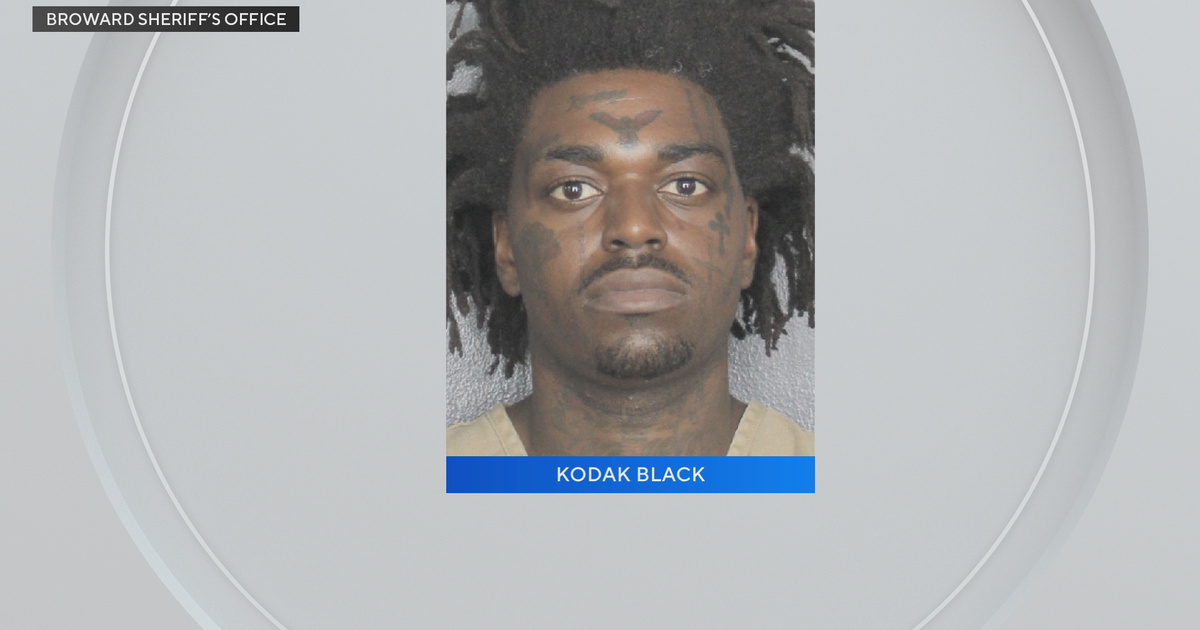 Rapper Kodak Black arrested in Broward County, facing charges of fleeing and resisting police, records show