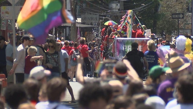 19pkg-rh-new-hope-pridefest-transfer-frame-1024.jpg 