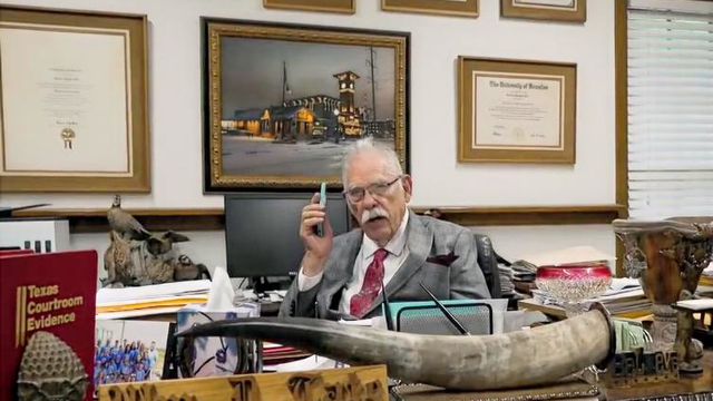 grapevinemayor.png 